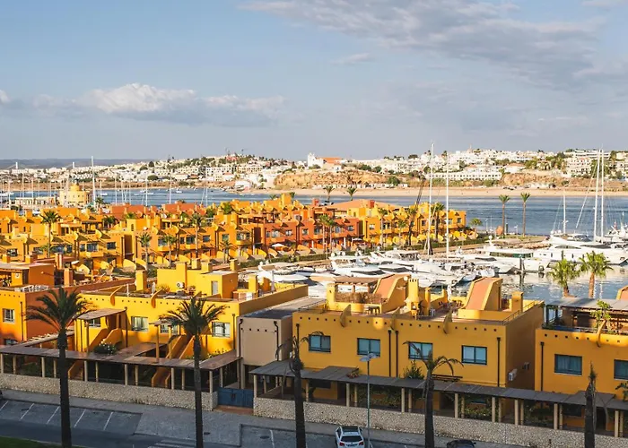 Апартаменты Marina Sea View