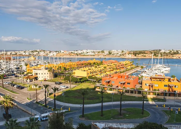 Marina Sea View Апартаменты *