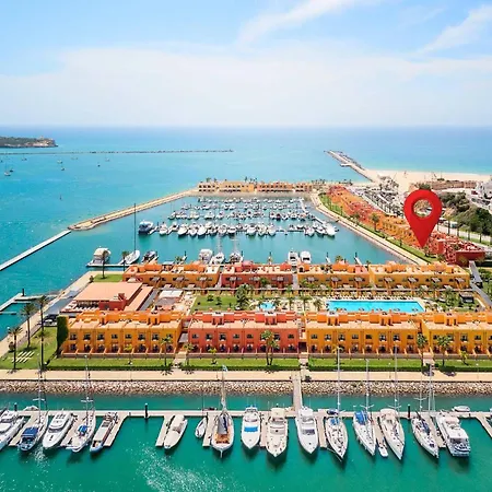 Marina Sea View Apartmán